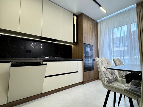 квартира за адресою Приозерна вул., 42