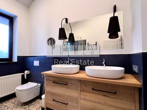 будинок за адресою Березнева вул. (8 Березня)