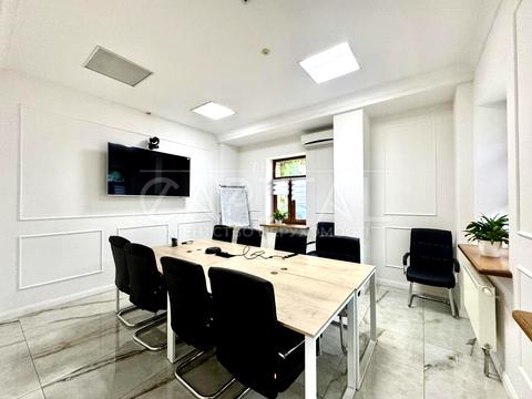 коммерческая по адресу Жилянская ул., 83/53