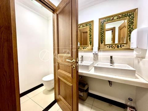 коммерческая по адресу Жилянская ул., 83/53