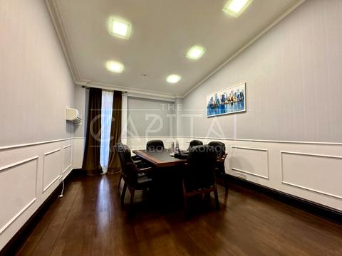 коммерческая по адресу Жилянская ул., 83/53