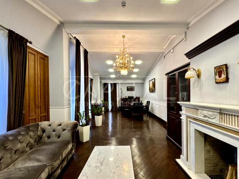 коммерческая по адресу Жилянская ул., 83/53