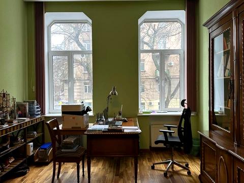 комерційна за адресою Успенська вул. (Чичерина), 26