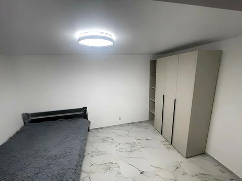 квартира по адресу Степана Бандеры ул., 77-Б