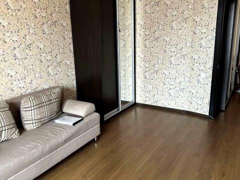 квартира за адресою Небесної Сотні просп. (Маршала Жукова), 5