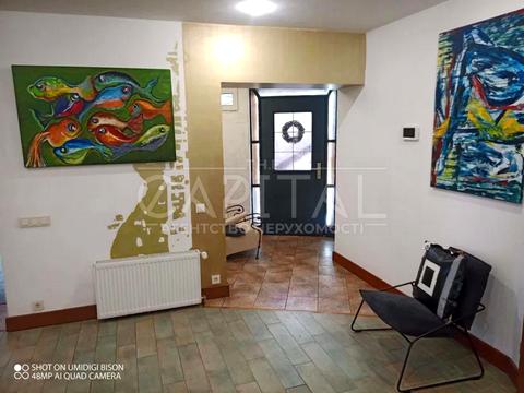 будинок за адресою Анатолія Солов'яненка вул., 100