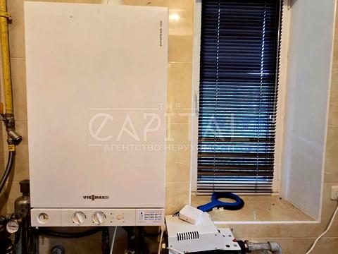 будинок за адресою Набережна вул., 20