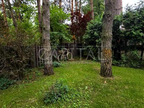 будинок за адресою Набережна вул., 20