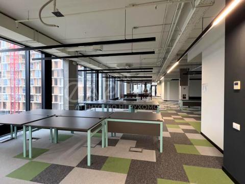 комерційна за адресою зоологічна, 3