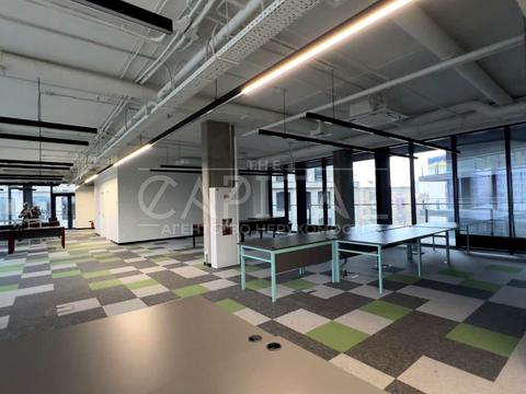 комерційна за адресою зоологічна, 3