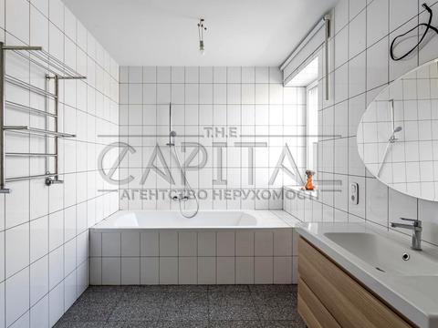 будинок за адресою весняна