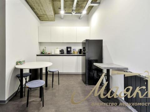 комерційна за адресою Саксаганського вул., 120