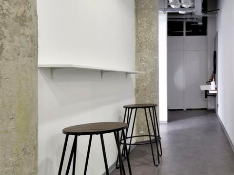 комерційна за адресою Саксаганського вул., 120