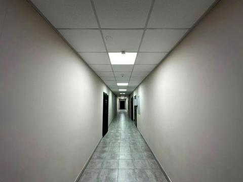 комерційна за адресою Набережна Перемоги вул., 112-Д