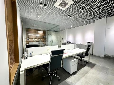 комерційна за адресою Набережна Перемоги вул., 112-Д