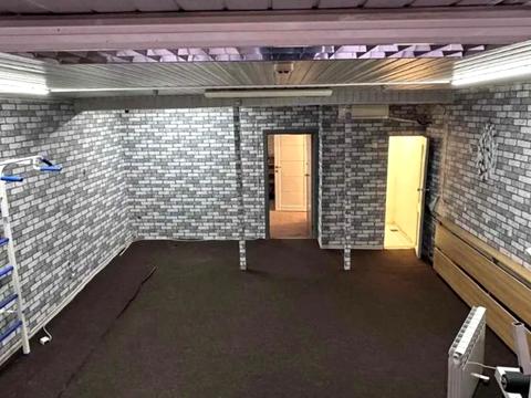 комерційна за адресою Щепкіна вул., 10 Б