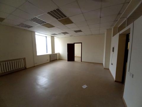 коммерческая по адресу Михаила Коцюбинского ул., 1