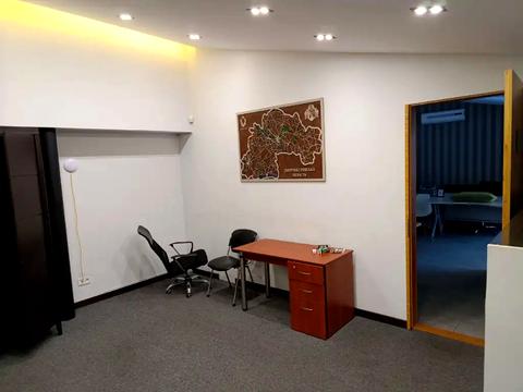 комерційна за адресою Старокозацька вул. (Комсомольська), 4