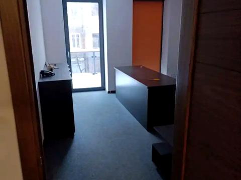 комерційна за адресою Старокозацька вул. (Комсомольська), 4