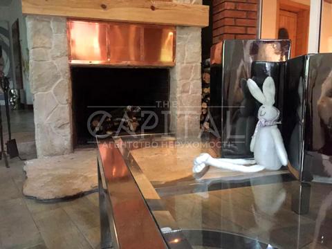 будинок за адресою Анатолія Солов'яненка вул.