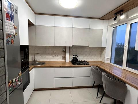 квартира за адресою Генерала Радієвського вул. (Тинка), 27