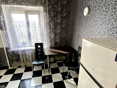 квартира за адресою Ревуцького вул., 7-А