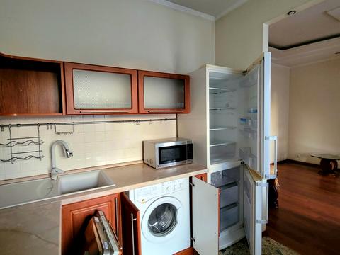 квартира за адресою Дмитра Яворницького просп. (Карла Маркса), 55