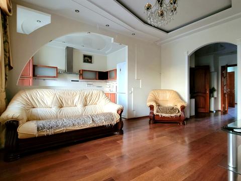 квартира за адресою Дмитра Яворницького просп. (Карла Маркса), 55