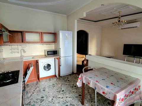 квартира за адресою Дмитра Яворницького просп. (Карла Маркса), 55