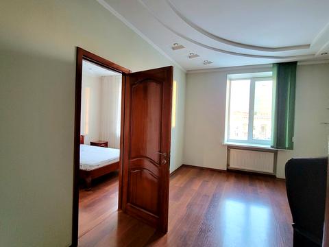 квартира за адресою Дмитра Яворницького просп. (Карла Маркса), 55