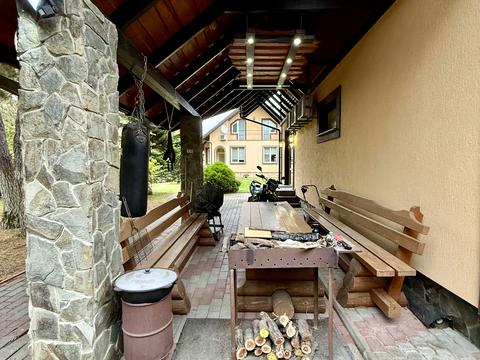 будинок за адресою Петропавлівська вул. (Петровського)