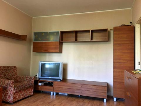 квартира за адресою Дмитра Луценка вул. (Крейсера "Аврора"), 9