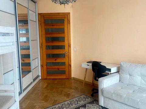 квартира за адресою Мирона Тарнавського вул. (Кутузова), 34