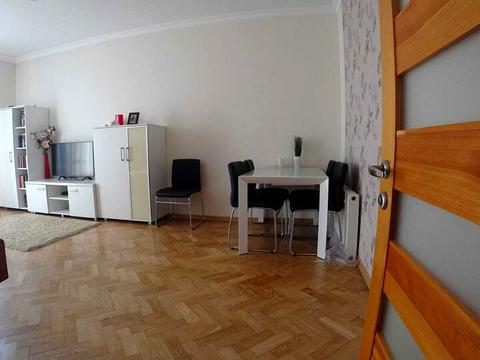 квартира за адресою Мирона Тарнавського вул. (Кутузова), 34