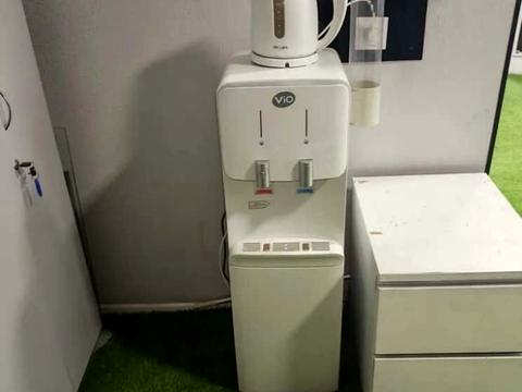 комерційна за адресою Кобзаря бульв., 4