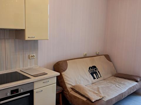 квартира за адресою Київ, Генерала Шаповала вул. (Механізаторів), 2