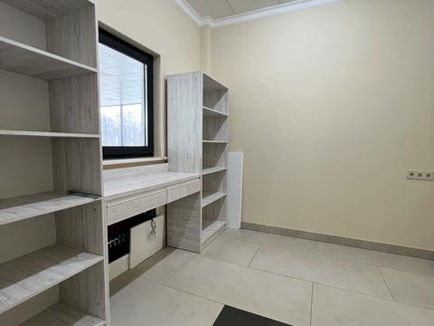 коммерческая по адресу Дорожна, 7