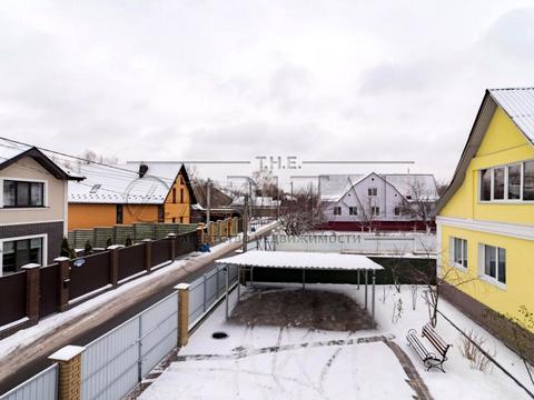 будинок за адресою набережна, 1