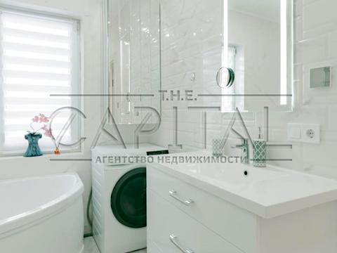 будинок за адресою набережна, 1