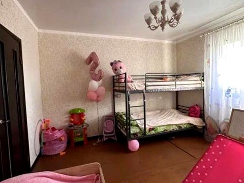 будинок за адресою Осіння вул.