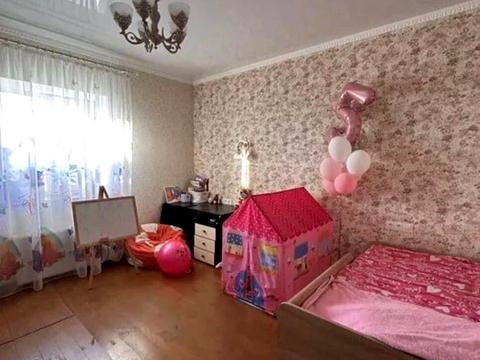 будинок за адресою Осіння вул.