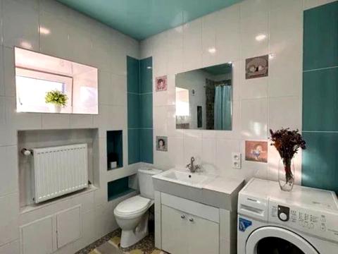 будинок за адресою Осіння вул.