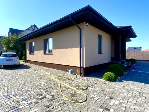 будинок за адресою Київська