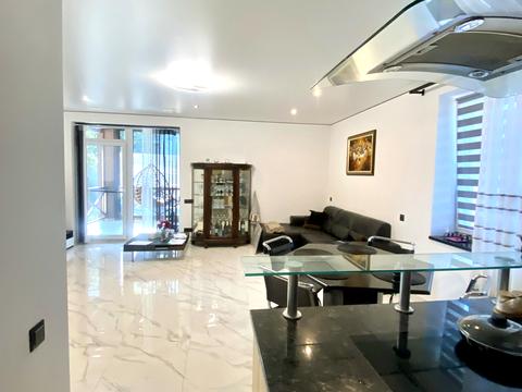 будинок за адресою Київська