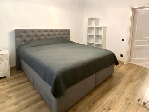 будинок за адресою Київська