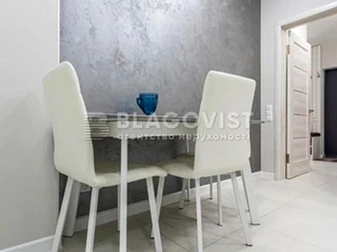 квартира за адресою Кадетський Гай вул., 10