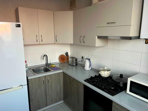 квартира за адресою с. Петропавлівська борщагівка, Миру вул., 9 кор.1