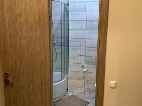 квартира за адресою с. Петропавлівська борщагівка, Миру вул., 9 кор.1