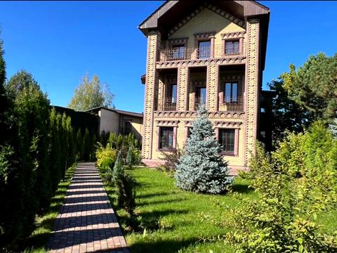 будинок за адресою Нова вул.