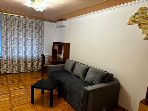 квартира за адресою Володимира Івасюка просп. (Героїв Сталінграду), 14-Б